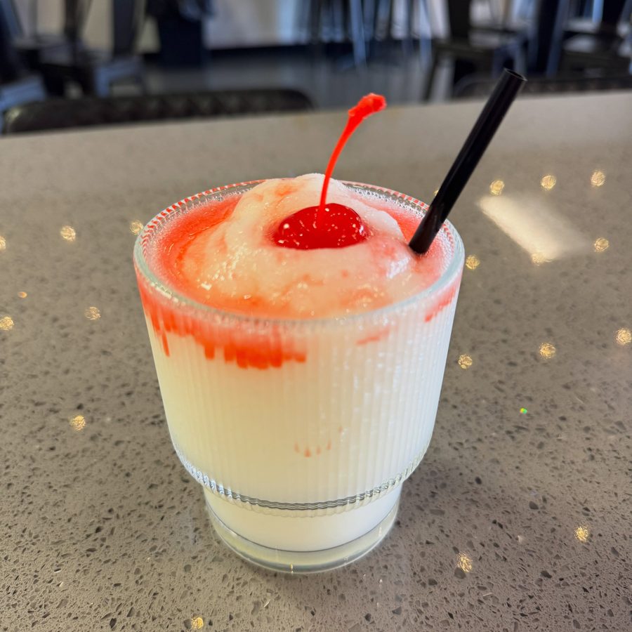 Piña colada slushie at Hopsology